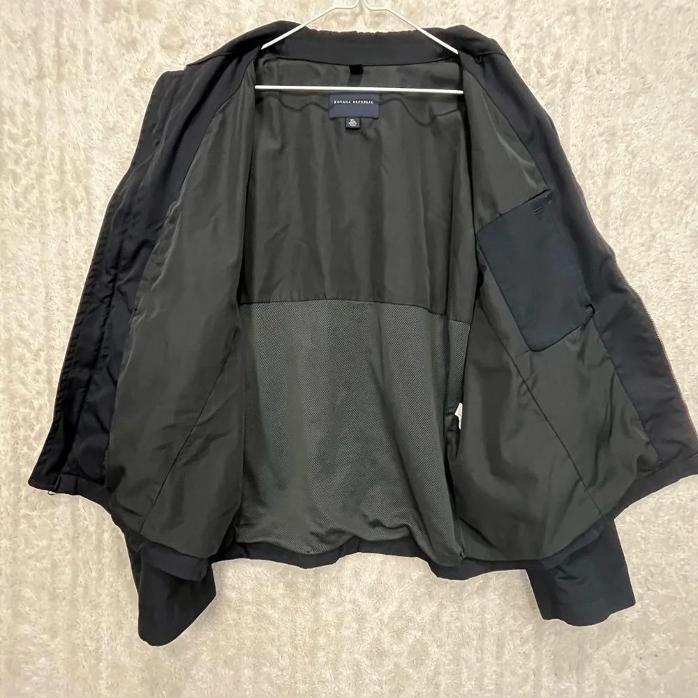 Banana Republic Lightweight Black Zipper Coat Jacket Sz XL Classic Deep Pockets